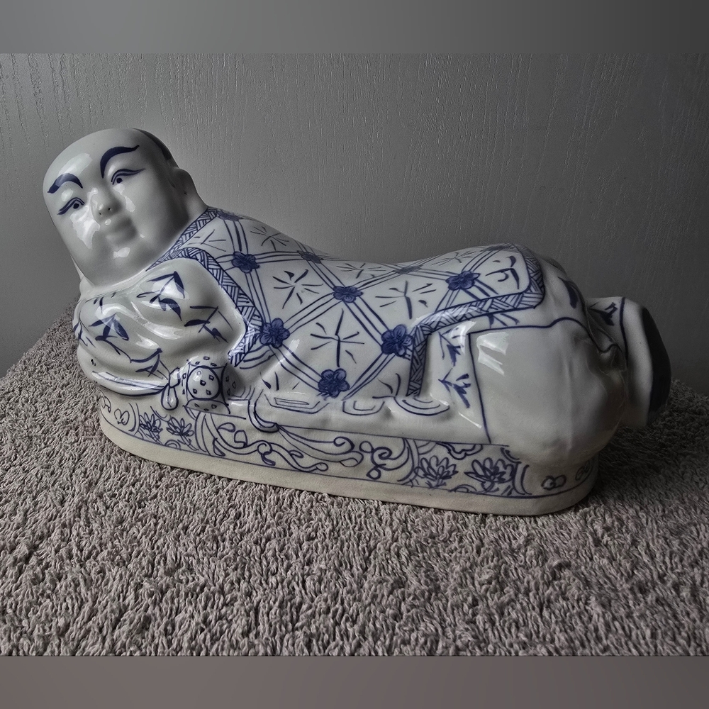 Japanese Vintage Ho Ho Boy / Opium Pillow Porcelain Taple Sculpture